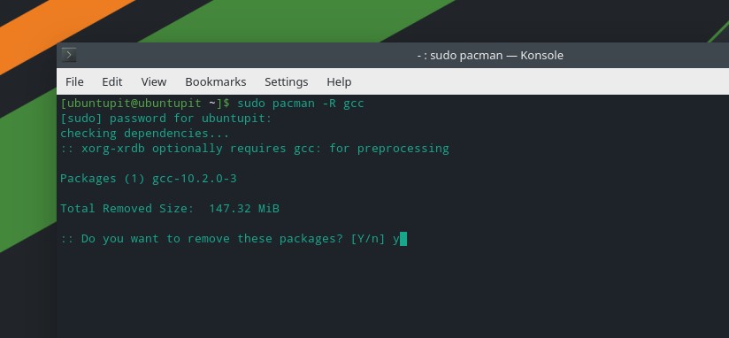remove gcc compiler on sudo pacman -R gcc