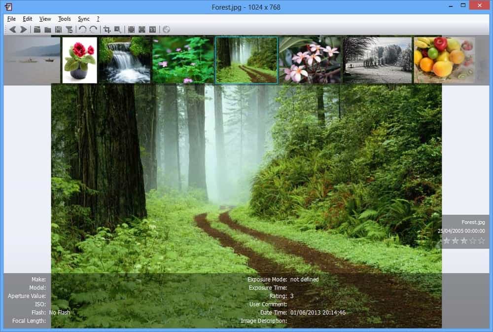 nomacs Photo viewer for Windows