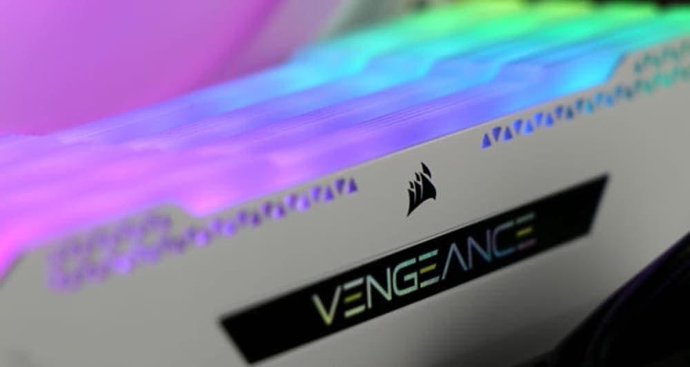 Corsair Vengeance RGB Pro DDR4-3200 (4 x 8GB)